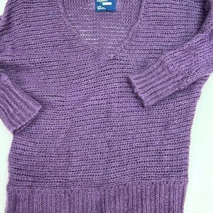 American eagle sweater